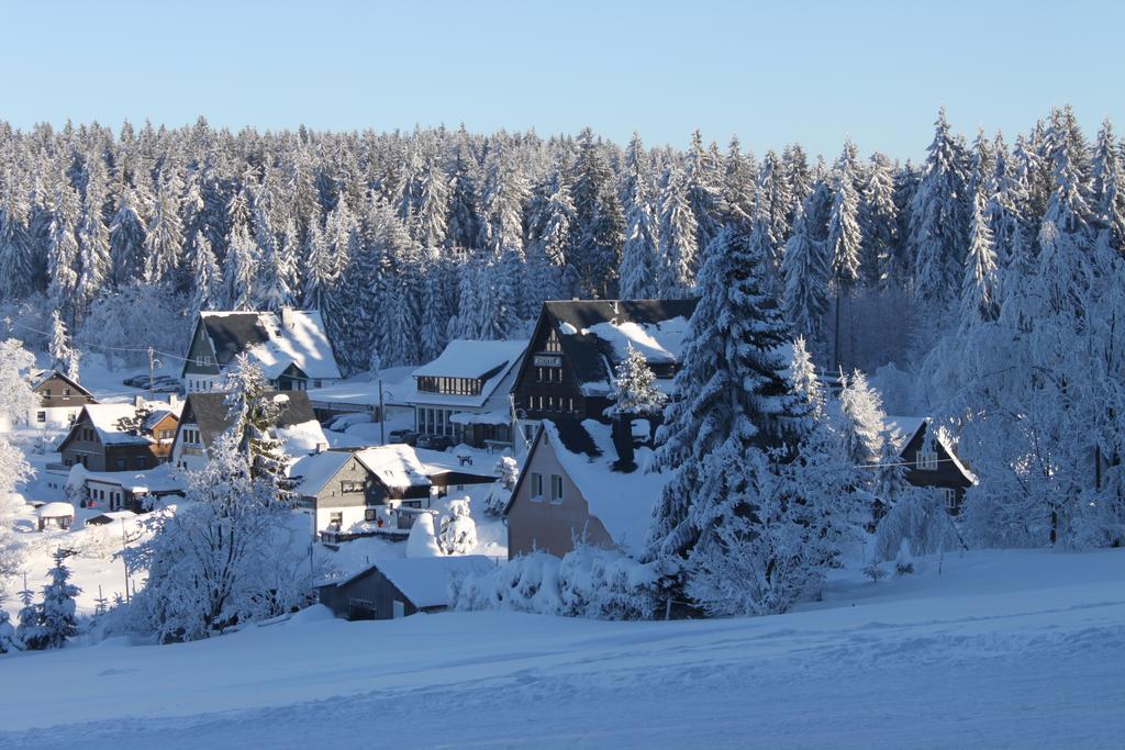 Ferienhotel Muehlleithen Klingenthal Esterno foto